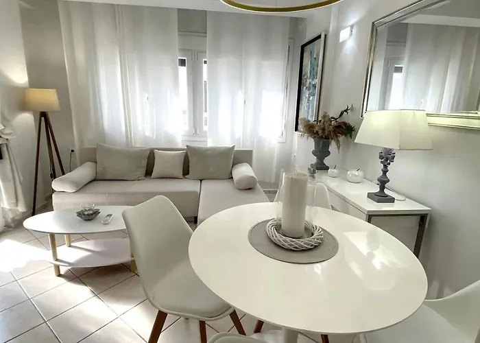 Amazing Maisonettes In * مدينة سكياثوس