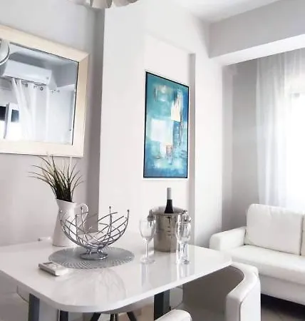Amazing Maisonettes In Skiathos by