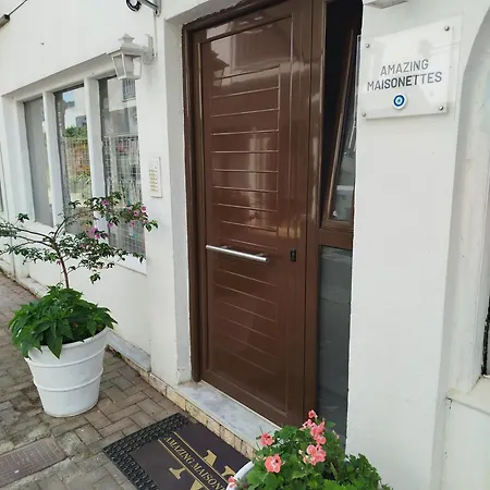Amazing Maisonettes In * Skiathos-Stadt