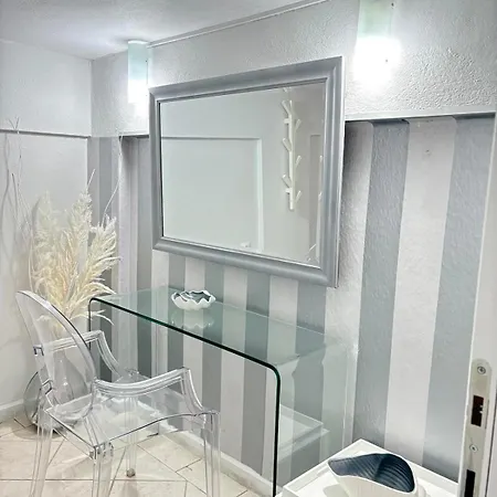 Amazing Maisonettes In Apartment Skiathos Town